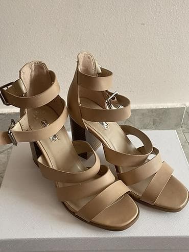 Ženske sandale na štiklu – Primark - Brend: Primark - Veličina: EU 39 na lalafo.rs — 1 Ženske sandale na štiklu – Primark - Brend: Primark - Veličina: EU 39 — 1