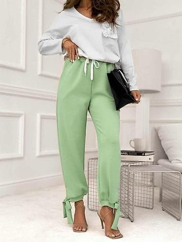pantalone butiku ali: 2.2 komplet bluza i pantalone
Cena 2.700 dinara
S, M, L na lalafo.rs — 6 pantalone butiku ali: 2.2 komplet bluza i pantalone
Cena 2.700 dinara
S, M, L — 6