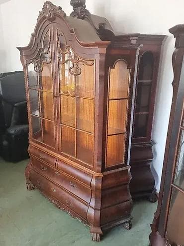 Antique Furniture: Vitrina u odlicnom stanju. Visina 215cm Sirina 155cm Dubina 45 cm at lalafo.rs — 2 Antique Furniture: Vitrina u odlicnom stanju. Visina 215cm Sirina 155cm Dubina 45 cm — 2