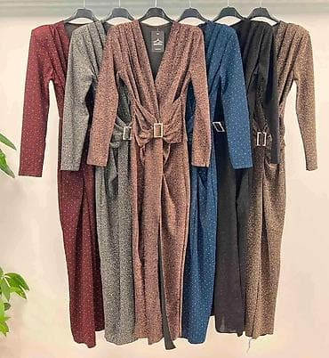 zenske broj: 💫Elegantna ženska večernja haljina sa sjajnim efektom ✅Cena 3300 din at lalafo.rs — 2 zenske broj: 💫Elegantna ženska večernja haljina sa sjajnim efektom ✅Cena 3300 din — 2