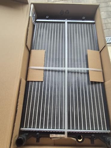 Hladnjak Audi A3 8L VW Golf 4 - Proizvođač: Nissens - Oznaka/PN na lalafo.rs Hladnjak Audi A3 8L VW Golf 4 - Proizvođač: Nissens - Oznaka/PN