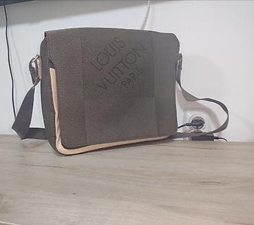 Louis Vuitton torba preko ramena – messenger stil - Model: platnena na lalafo.rs — 3 Louis Vuitton torba preko ramena – messenger stil - Model: platnena — 3