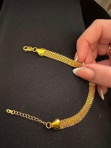 Zlatno-tonirana ženska ogrlica sa pletenim lancem Cena 1600din Idealna na lalafo.rs — 6 Zlatno-tonirana ženska ogrlica sa pletenim lancem Cena 1600din Idealna — 6