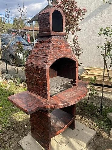 Betonski Roštilj sa Rešetkom – Crveno-Crni Kamen 🔥🖤 Pogledajte naš na lalafo.rs — 1 Betonski Roštilj sa Rešetkom – Crveno-Crni Kamen 🔥🖤 Pogledajte naš — 1
