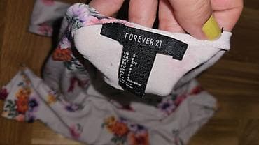 Women's Clothing: Cvetni bodi sa golim leđima. Forever 21, veličina s. Tanak, udoban at lalafo.rs — 2 Women's Clothing: Cvetni bodi sa golim leđima. Forever 21, veličina s. Tanak, udoban — 2