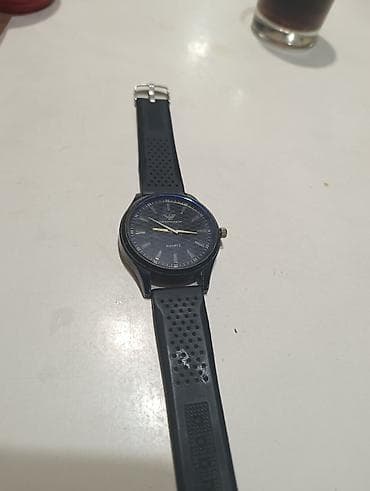 Muški kvarcni ručni sat, crni - Brend/oznaka na ciferu i poklopcu na lalafo.rs — 2 Muški kvarcni ručni sat, crni - Brend/oznaka na ciferu i poklopcu — 2