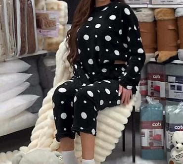 Sweatpants sets: Ženske pidžame
Uni
2200 din
OR💥 at lalafo.rs — 5 Sweatpants sets: Ženske pidžame
Uni
2200 din
OR💥 — 5