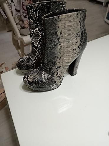 Ženske ankle čizme sa zmijskim printom - Model: ankle čizme do zgloba at lalafo.rs — 3 Ženske ankle čizme sa zmijskim printom - Model: ankle čizme do zgloba — 3