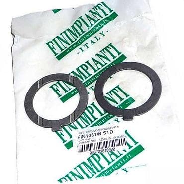 Dva potisna prstena marke Finimpianti, model FIN108TW STD, dizajnirana na lalafo.rs Dva potisna prstena marke Finimpianti, model FIN108TW STD, dizajnirana