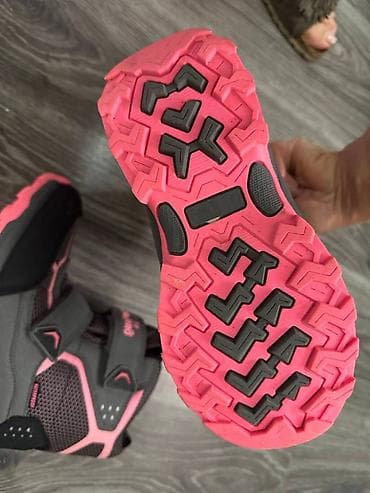 PANDINO vodootporne čizmice, jednom nošene, veličine 32, unisex. Kada na lalafo.rs — 7 PANDINO vodootporne čizmice, jednom nošene, veličine 32, unisex. Kada — 7