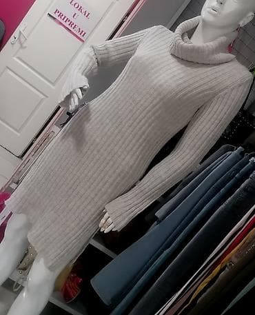 Pleteni džemper-haljina sa rol kragnom - Model: ravnog kroja, do na lalafo.rs — 9 Pleteni džemper-haljina sa rol kragnom - Model: ravnog kroja, do — 9