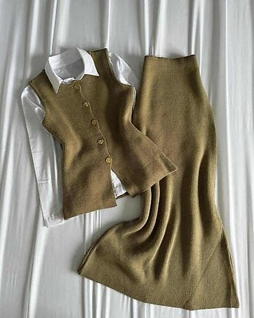 Knitted set | Suknja i prsluk | • Uni size • Crna,bež,zelena • Cena na lalafo.rs — 1 Knitted set | Suknja i prsluk | • Uni size • Crna,bež,zelena • Cena — 1