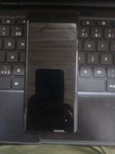 Phone parts: Honor Magic 5 Lite, color - Black at lalafo.rs — 1 Phone parts: Honor Magic 5 Lite, color - Black — 1