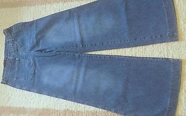 Farmerke veoma širokih, zvonastih nogavica. Bez elastina. Kopčanje na lalafo.rs — 4 Farmerke veoma širokih, zvonastih nogavica. Bez elastina. Kopčanje — 4