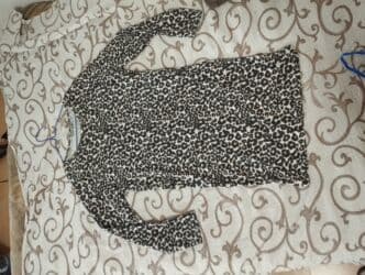 Tigrasti print haljina dug rukav. M L velicina na lalafo.rs Tigrasti print haljina dug rukav. M L velicina