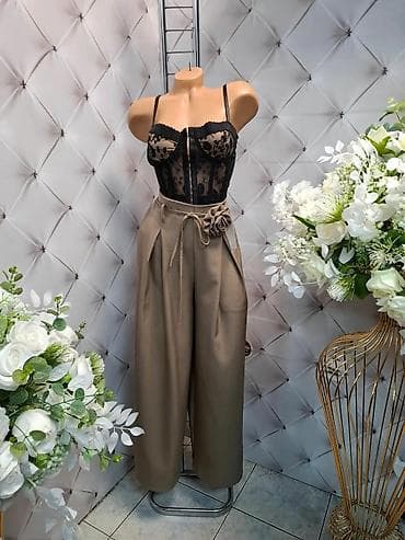 Elegantni komplet: korzet i široke pantalone - Gornji deo: crni na lalafo.rs Elegantni komplet: korzet i široke pantalone - Gornji deo: crni