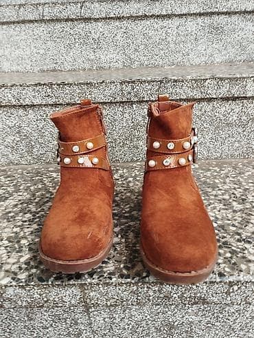 Dečje kratke čizme – braon, antilop izgled - Model: kratke čizme do at lalafo.rs — 2 Dečje kratke čizme – braon, antilop izgled - Model: kratke čizme do — 2