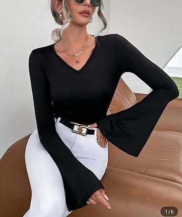 Bluza sa zvonastim rukavima. crna,pink,borda,tamno plava,svetlo na lalafo.rs Bluza sa zvonastim rukavima. crna,pink,borda,tamno plava,svetlo