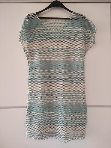 Bluza ili tunika, moze i za plazu. Ima sjajne niti. Duzina 75 na lalafo.rs Bluza ili tunika, moze i za plazu. Ima sjajne niti. Duzina 75