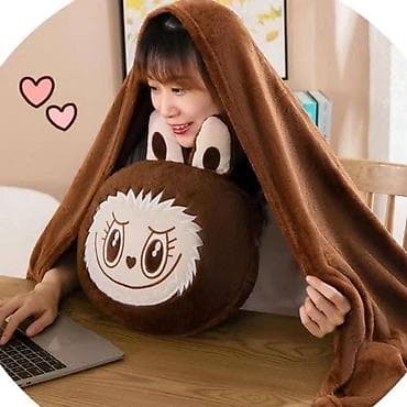 Labubu cebe 3u1 Labubu cebe i jastuk Komplet sadrzi: cebe, jastuk na lalafo.rs — 3 Labubu cebe 3u1 Labubu cebe i jastuk Komplet sadrzi: cebe, jastuk — 3