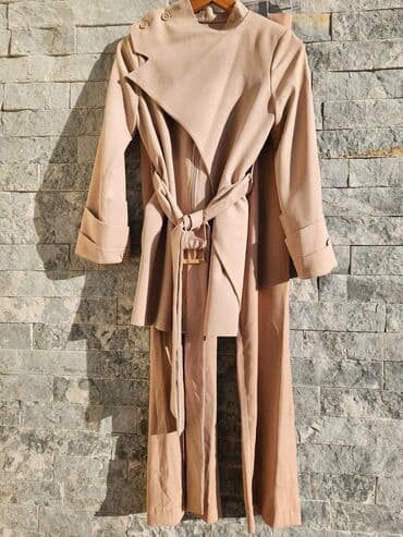 Komplet Pantalone i blejzer M vel, Novo na lalafo.rs Komplet Pantalone i blejzer M vel, Novo