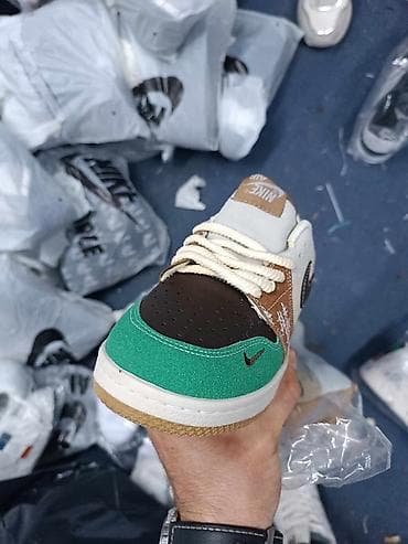 A klasa
Broj 40-45 na lalafo.rs — 4 A klasa
Broj 40-45 — 4