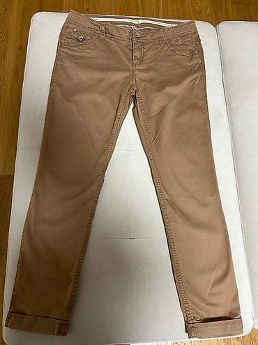 Esprit pantalone, niži struk, odlično očuvane, bez tragova korišćenja na lalafo.rs Esprit pantalone, niži struk, odlično očuvane, bez tragova korišćenja