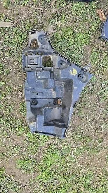 NOSAČ BRANIKA DESNI F40 ZA BMW 114, 116, 118 . | BMW 1 f40 nosač na lalafo.rs NOSAČ BRANIKA DESNI F40 ZA BMW 114, 116, 118 . | BMW 1 f40 nosač