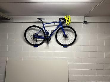 Kids' bicycles: Zidni drzac za bicikle - bez drop bara Praktičan nosač koji omogućava at lalafo.rs — 2 Kids' bicycles: Zidni drzac za bicikle - bez drop bara Praktičan nosač koji omogućava — 2