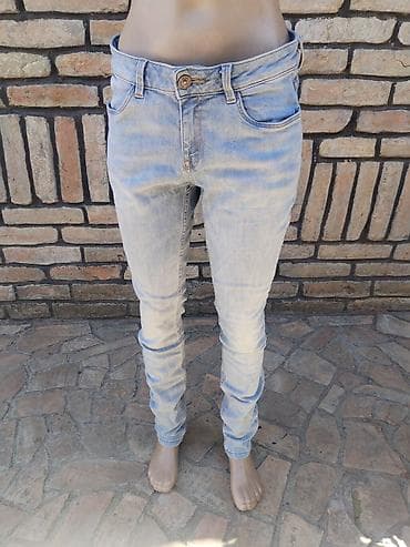 bermude teksas br: Farmerke vel L struk po 40
Nogavice spolja 106 at lalafo.rs — 1 bermude teksas br: Farmerke vel L struk po 40
Nogavice spolja 106 — 1