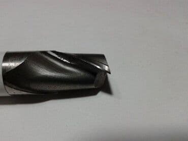 Milling Cutters: Glodalo 16mm Stara proizvodnja Prihvat cilindrican 16mm, sa zlebom at lalafo.rs β 4 Milling Cutters: Glodalo 16mm Stara proizvodnja Prihvat cilindrican 16mm, sa zlebom β 4