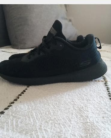 Skechers patike veoma ocuvane, vel 37 na lalafo.rs Skechers patike veoma ocuvane, vel 37