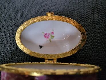 Ironing Boards: Jewelry box, color - Multicolored, New at lalafo.rs — 5 Ironing Boards: Jewelry box, color - Multicolored, New — 5