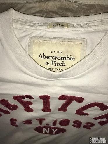 Original Abercrombie &Fitch majica L / VISE KOMADA NOVA 100% na lalafo.rs — 4 Original Abercrombie &Fitch majica L / VISE KOMADA NOVA 100% — 4