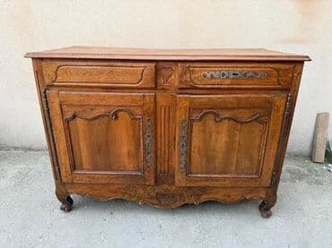 Antique Dressers: Stilska komoda iz 19. veka 🏛️✨ Autentičan komad iz 19. veka, u at lalafo.rs — 5 Antique Dressers: Stilska komoda iz 19. veka 🏛️✨ Autentičan komad iz 19. veka, u — 5
