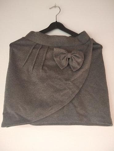 Suknjica za 9/10 god u super stanju na lalafo.rs Suknjica za 9/10 god u super stanju