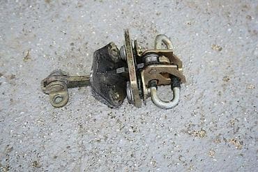GRANICNIK SARKE ZA ALFA ROMEO 147, 156, 156 CROSSWAGON . | Razne na lalafo.rs GRANICNIK SARKE ZA ALFA ROMEO 147, 156, 156 CROSSWAGON . | Razne