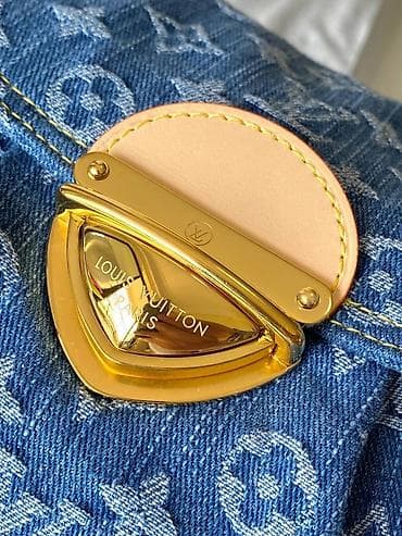 Louis Vuitton denim torbica sa monogramom - Materijal: plavi denim sa na lalafo.rs — 3 Louis Vuitton denim torbica sa monogramom - Materijal: plavi denim sa — 3