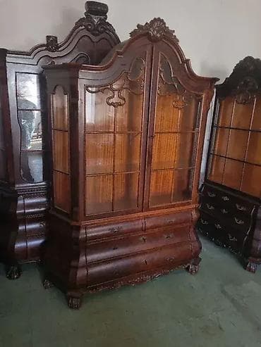 Antique Furniture: Vitrina u odlicnom stanju. Visina 215cm Sirina 155cm Dubina 45 cm at lalafo.rs — 7 Antique Furniture: Vitrina u odlicnom stanju. Visina 215cm Sirina 155cm Dubina 45 cm — 7
