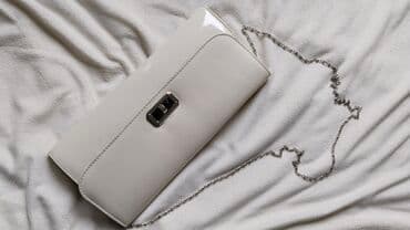 Elegantna ženska torbica/klač/pismo - Boja: nežno bela (ivory) - na lalafo.rs Elegantna ženska torbica/klač/pismo - Boja: nežno bela (ivory) -