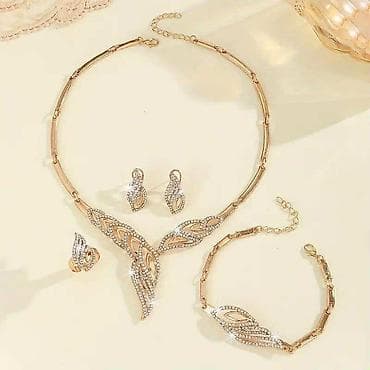 Luksuzni set nakita na lalafo.rs — 3 Luksuzni set nakita — 3