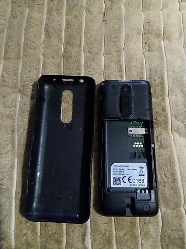 Telefon Nokia modela RM-945, crne boje, sa fizičkom tastaturom. Uređaj na lalafo.rs — 2 Telefon Nokia modela RM-945, crne boje, sa fizičkom tastaturom. Uređaj — 2