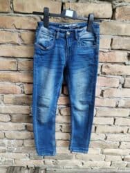 Farmerke za decake vel 152 Super ocuvan struk poluobim 34 tegli do 38 na lalafo.rs Farmerke za decake vel 152 Super ocuvan struk poluobim 34 tegli do 38