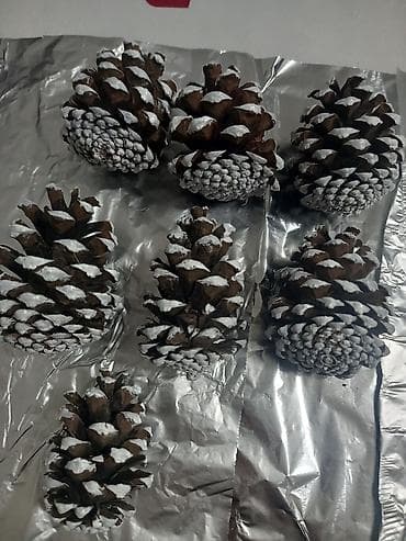 Novogodišnji ukrasi – ručni rad. 20 ukrasa + 1 vencic 32 cm na lalafo.rs — 3 Novogodišnji ukrasi – ručni rad. 20 ukrasa + 1 vencic 32 cm — 3