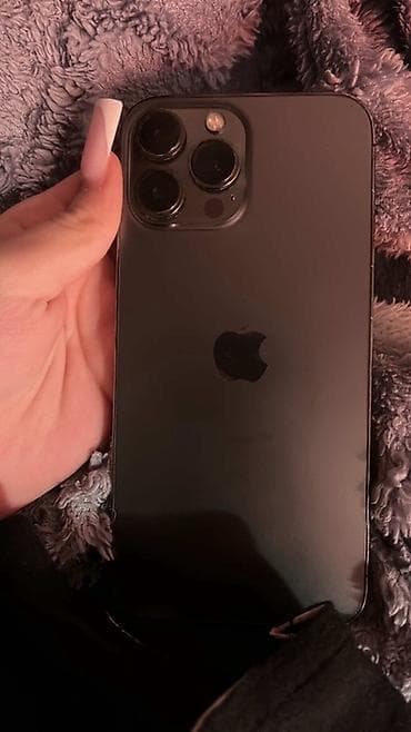 IPhone 13 Pro Max – 128 GB, grafit Glavne specifikacije: - Ekran 6.7" na lalafo.rs — 2 IPhone 13 Pro Max – 128 GB, grafit Glavne specifikacije: - Ekran 6.7" — 2