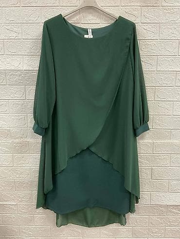 kom sa etiketom: Elegantna haljina, nova sa etiketom at lalafo.rs — 3 kom sa etiketom: Elegantna haljina, nova sa etiketom — 3