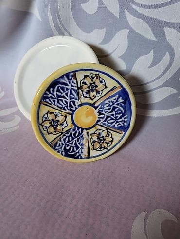 Satula nova diponto a mano italijanska rucni rad. 70te. Satula na lalafo.rs — 9 Satula nova diponto a mano italijanska rucni rad. 70te. Satula — 9