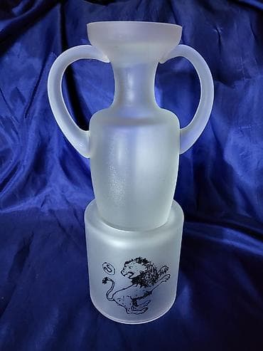 Vases and pots: Vaza,amfora vintaz,nova sa postoljem. Vaza, matirano staklo sa at lalafo.rs — 7 Vases and pots: Vaza,amfora vintaz,nova sa postoljem. Vaza, matirano staklo sa — 7