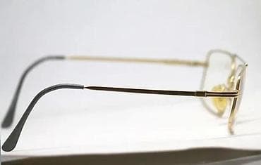 Personal Items: Vintage AVIATOR laki dioptrijski ram. Fenomenalano očuvan (kao NOV) at lalafo.rs — 1 Personal Items: Vintage AVIATOR laki dioptrijski ram. Fenomenalano očuvan (kao NOV) — 1