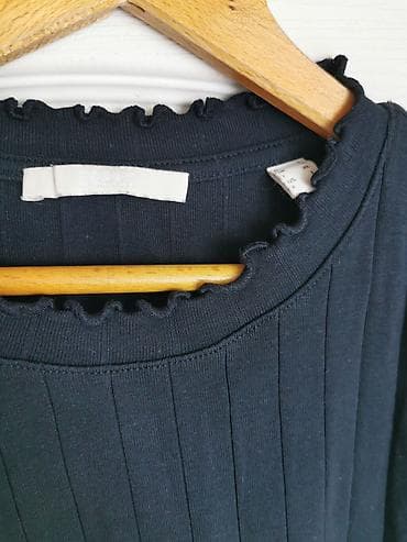 Esprit ženska bezrukavna majica/top - Boja: crna - Kroj: uski, bez na lalafo.rs — 1 Esprit ženska bezrukavna majica/top - Boja: crna - Kroj: uski, bez — 1